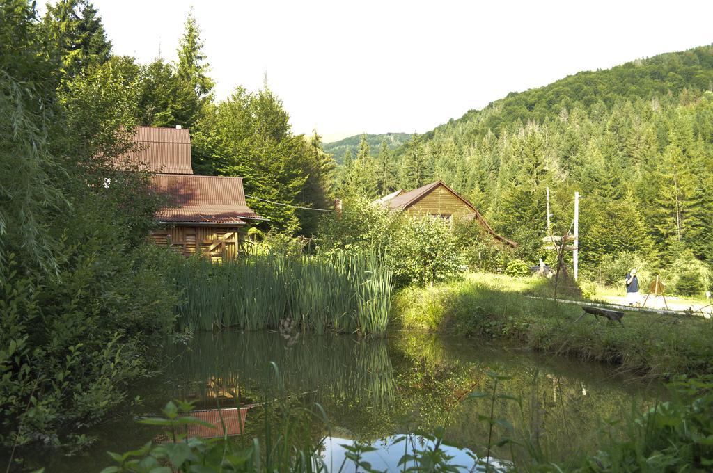 Hotel Zarinok Pilipets Exterior foto