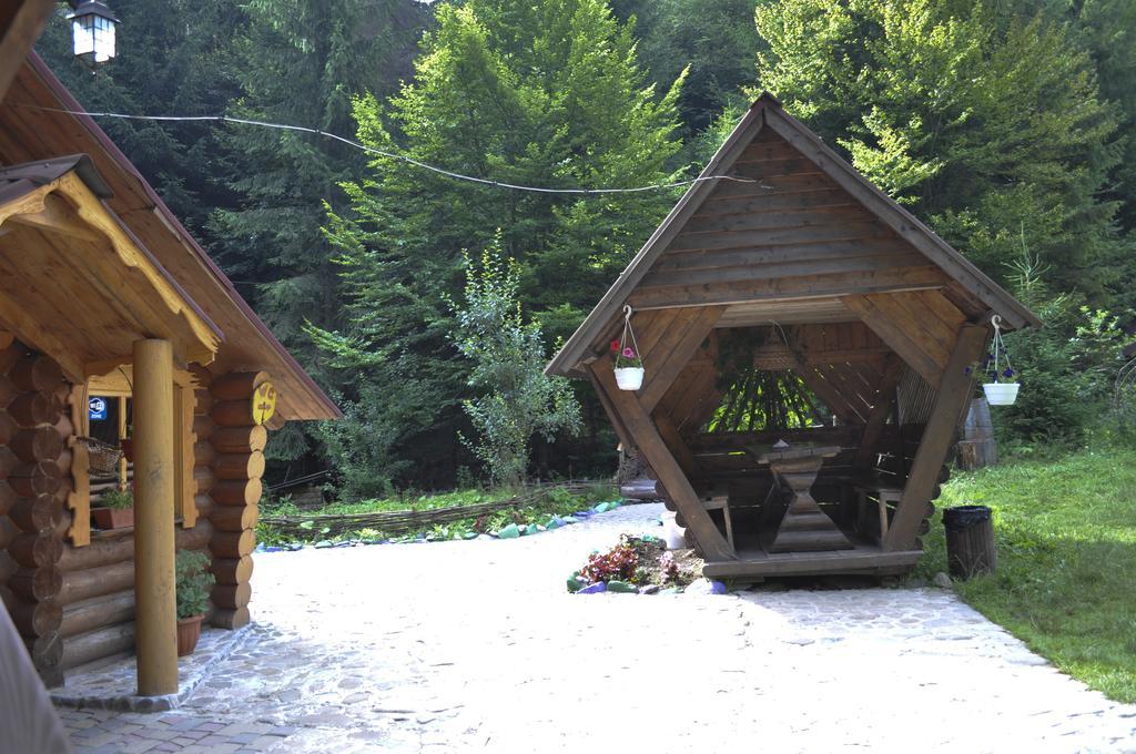 Hotel Zarinok Pilipets Exterior foto